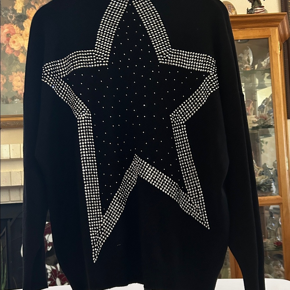 Milano Black and White Star Crewneck Sweater - Picture 2 of 8